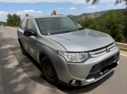 2015 MITSUBISHI OUTLANDER 2.2 TDI 4WORK COMMERCIAL 4X4 – 1 OWNER