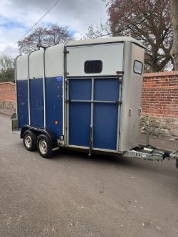 IFOR WILLIAMS HB510R HORSE TRAILER (NO VAT ON HAMMER)
