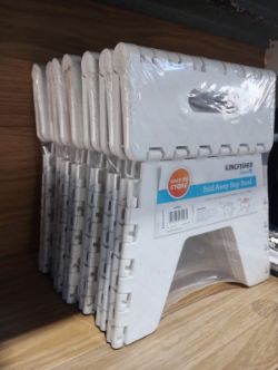 JOBLOT OF 7 KINGFISHER FOLD AWAY STEP STOOLS - NEW IN ORIGINAL PACKAGING