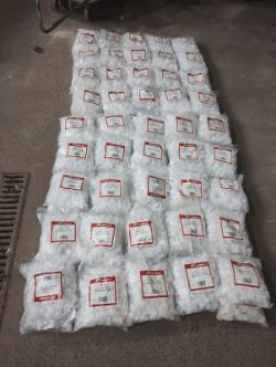 10.0MM SINGLE HINGED PIPE CLIPS BAGS OF 100 PSC - JOBLOT OF 90 BAGS - NEW