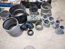 JOBLOT OF 16PSC - MIXED SIZE PLUMBING PIPE AND FITTINGS - EVERYTHING YOU SEE