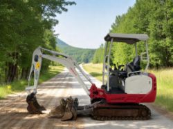 2016 TAKEUCHI TB216 EXCAVATOR 1.7 TONNE