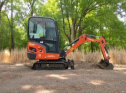 2017 KUBOTA KX016-4 MINI EXCAVATOR – 1.6 TON – 2,159 HOURS