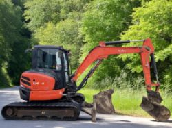 2015 KUBOTA U48-4 MINI EXCAVATOR – APPROX. 4,958 HOURS – 4.8 TONNE