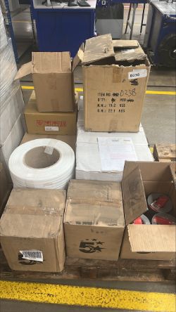 1 MIXED PALLET OF VARIOUS GOODS - £445.01