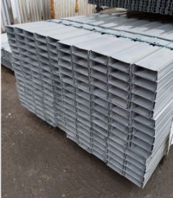 100 X SINIAT GTEC C STUD 0.5MM X 90MM X 4800MM CS90RX4800 RRP £1700+VAT