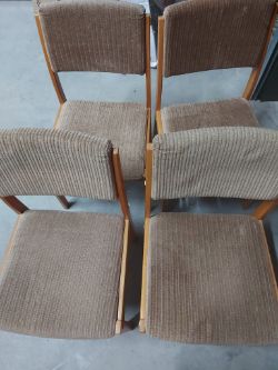 4X CORDED FABRIC DINING TABLE CHAIR WITH WOODEN FRAME AND LEGS USED CHAIRS BROWN