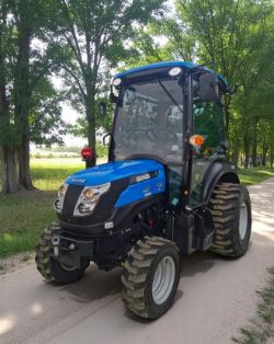 NEW SOLIS 26 HST COMPACT TRACTOR WITH CAB
