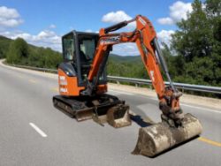 2019 HITACHI ZX26 U-6 CR 2.7T MINI EXCAVATOR / DIGGER