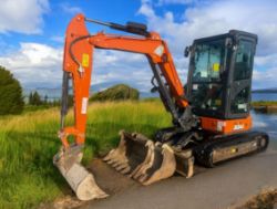 2022 HITACHI ZX33U-6 CLR 3.3 TONNE EXCAVATOR