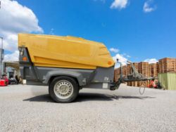 2013 ATLAS COPCO XAS67 ROAD TOW COMPRESSOR