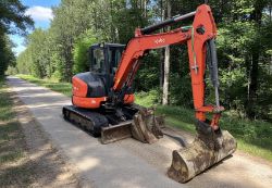 2015 KUBOTA U48-4 MINI EXCAVATOR – 4.8 TON – Q/H – 3 BUCKETS – 4958 HOURS