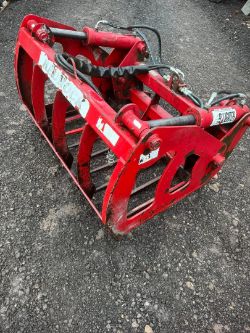 SITE CLEARANCE - DIGGERS, FORKLIFTS, AGRICULTURAL MACHINERY, TRACTORS, SCISSOR LIFTS, DUMPERS, MACHINERY & PLANT Ends Thur 5th June 11am