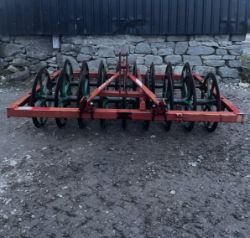 KVERNELAND DP 17-90 DOUBLE ROW FURROW PRESS – 2.8 METER TRACTOR MOUNTED