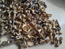 JOBLOT OF BRASS PIPE HOLDER / CLIPS - HEAVY DUTY - APPROX 100PSC