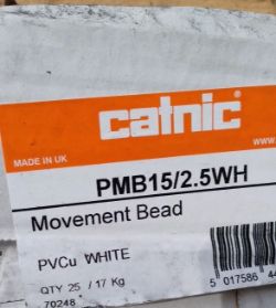 50PCS MOVEMENT BEAD PVCU 15MM WHITE - 2.5M LENGTH -PMB15/2.5WH - CATNIC PLASTBOARD BEADING