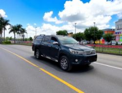 2017 TOYOTA HILUX INVINCIBLE D-4D 2.4 4WD DOUBLE CAB>>--NO VAT ON HAMMER--<<