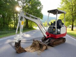 >>>SPECIAL CLEARANCE<<< 2016 TAKEUCHI TB216 MINI EXCAVATOR – 1.7 TONNE – 2401 HOURS
