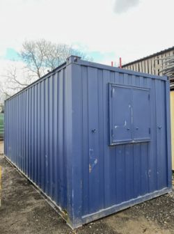 >>>SPECIAL CLEARANCE<<< 20FT X 8FT SHIPPING CONTAINER