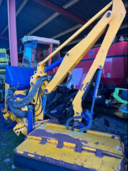BOMFORD FALCON 5P HEDGE CUTTER – 2008