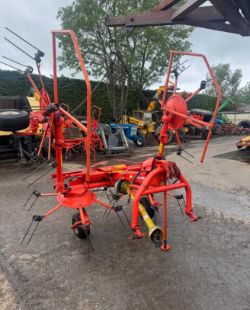KUHN GF5001 – 4 ROTOR TEDDER