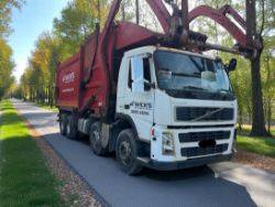 2007 VOLVO FM 400 REL SKIP WAGON – 8X4 – AUTO GEARBOX – DOUBLE DRIVE