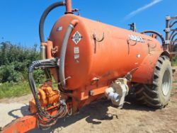 ABBEY 2250 SLURRY TANKER WITH TRAILING SHOE