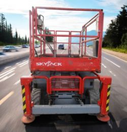 2014 SKYJACK SJ6826 RT DIESEL SCISSOR LIFT – 4X4 ACCESS PLATFORM