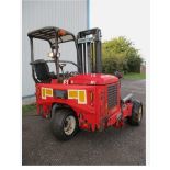 2005 MOFFETT MOUNTY M8 25.4 FORKLIFT – 2,500 KG LIFT CAPACITY – SIDE LOADER