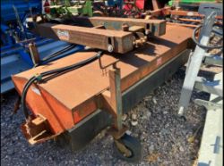 SUTTON CH230 ROAD BRUSH