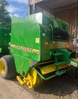 JOHN DEERE 575 ROUND BALE