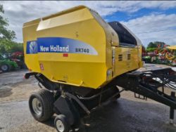 2008 NEW HOLLAND BR740A ROUND BALER