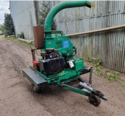 20HP PETROL WOOD CHIPPER (TOWABLE)