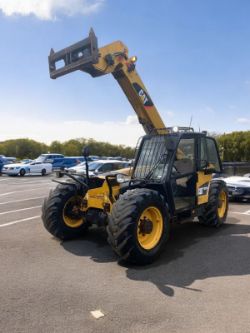 2008 CAT TH220B TELEHANDLER