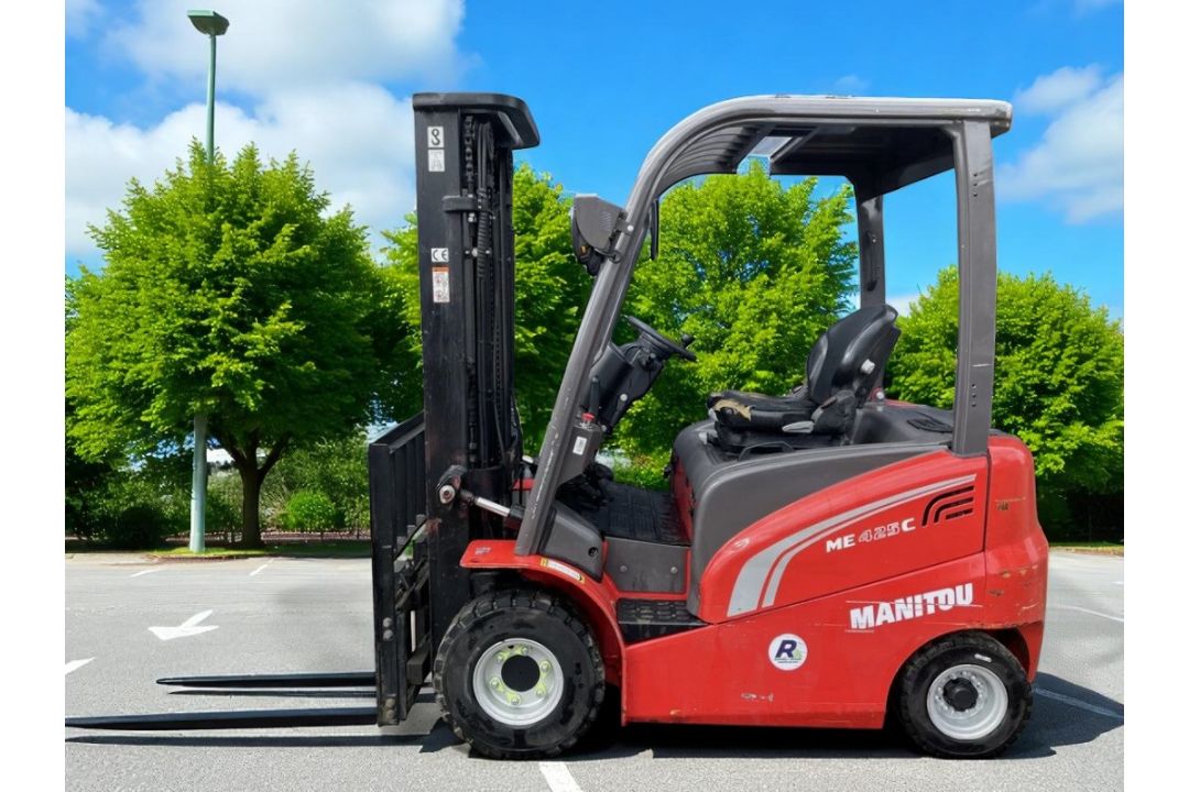 2020 MANITOU ME425C ELECTRIC FORKLIFT – 2.5T CAPACITY – TRIPLEX MAST – 48V - Image 5 of 13