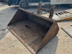 6FT HYDRAULIC TIPPING FORKLIFT BUCKET – FITS LINDE, NISSAN, DIESEL & GAS FORKLIFTS