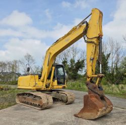KOMATSU PC160LC-7 16-TON EXCAVATOR – 4,558 HOURS – QUICK HITCH & BUCKET