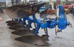 5 FURROW OVERUM CX590F