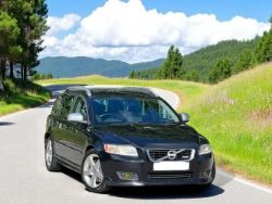 2009 VOLVO V50 2.0D R-DESIGN – MANUAL ESTATE >>--NO VAT ON HAMMER--<<
