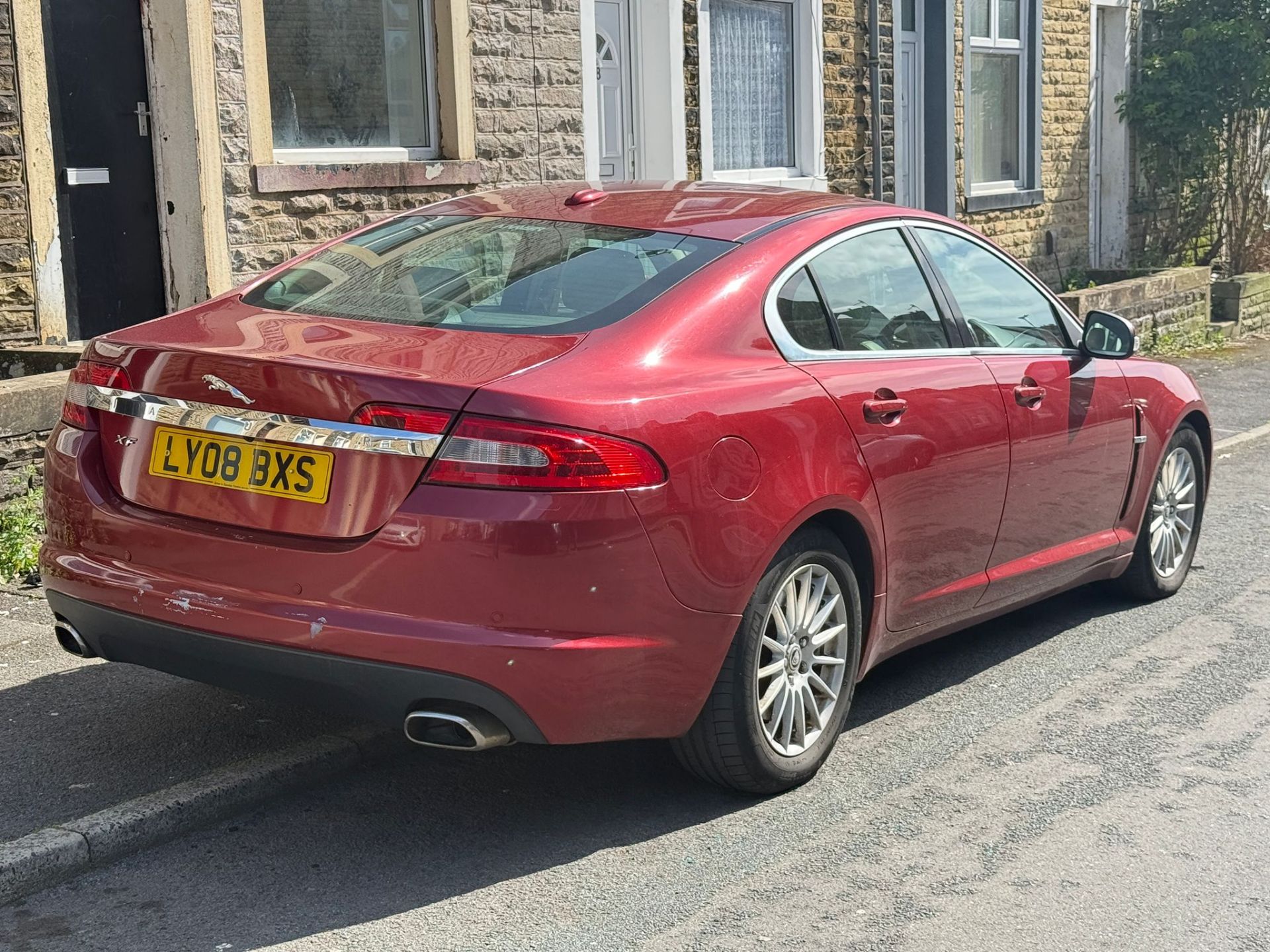 2008 JAGUAR XF LUXURY D V6 AUTO – 2.7 DIESEL – AUTOMATIC – RED >>--NO VAT ON HAMMER--<< - Image 5 of 16