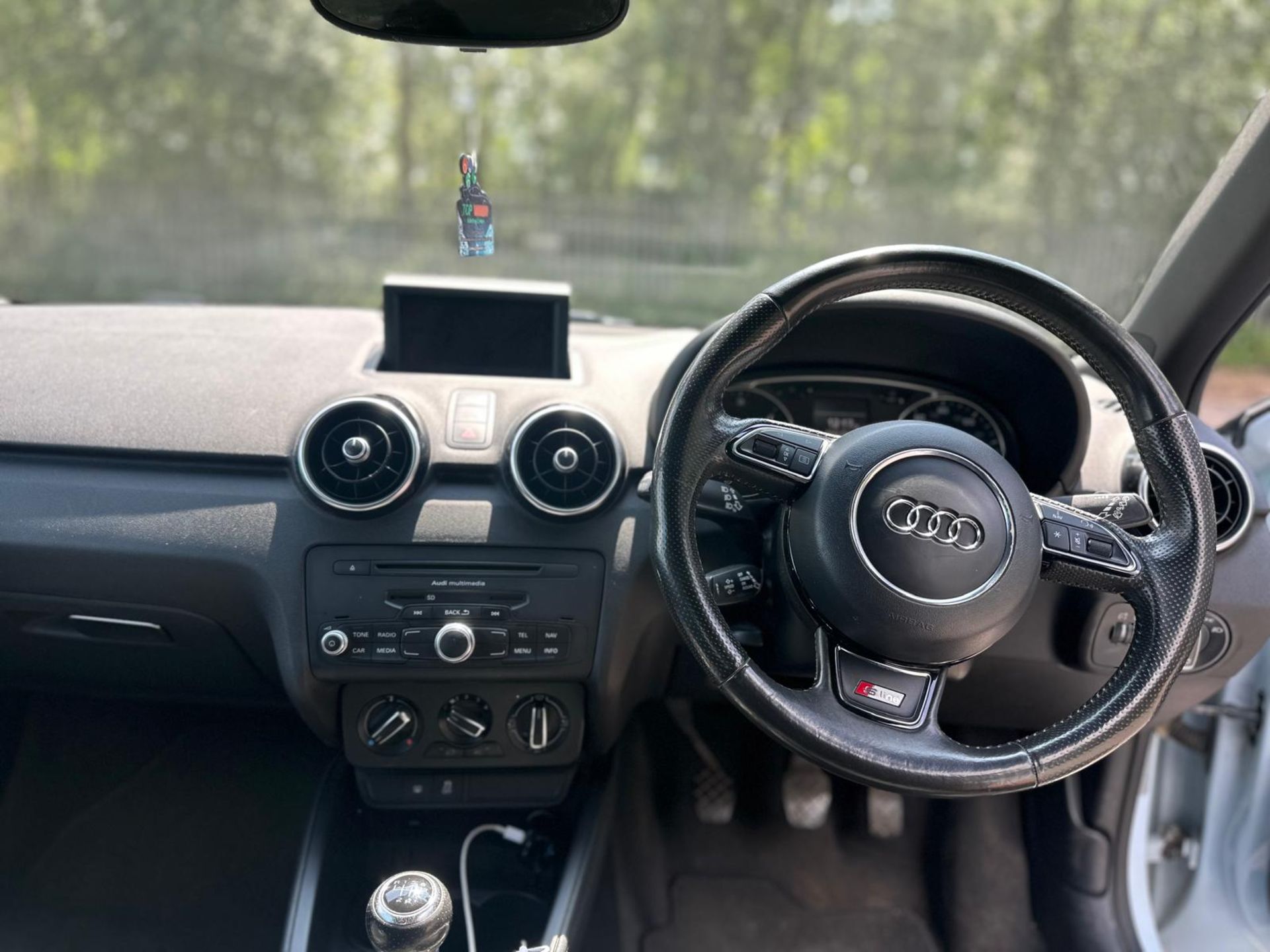 2010 AUDI A1 S LINE TDI – 1.6 DIESEL – MANUAL – 120K MILES >>--NO VAT ON HAMMER--<< - Image 11 of 19