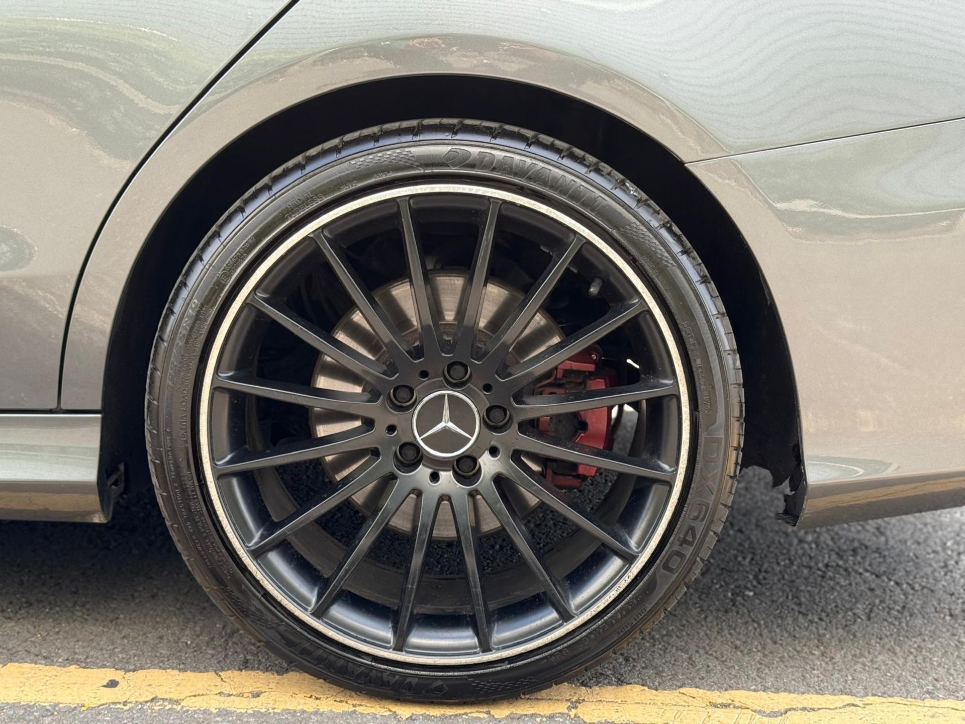 2019 MERCEDES-BENZ AMG C 43 PREMIUM PLUS – 4MATIC – 3.0 V6 >>--NO VAT ON HAMMER--<< - Image 23 of 38