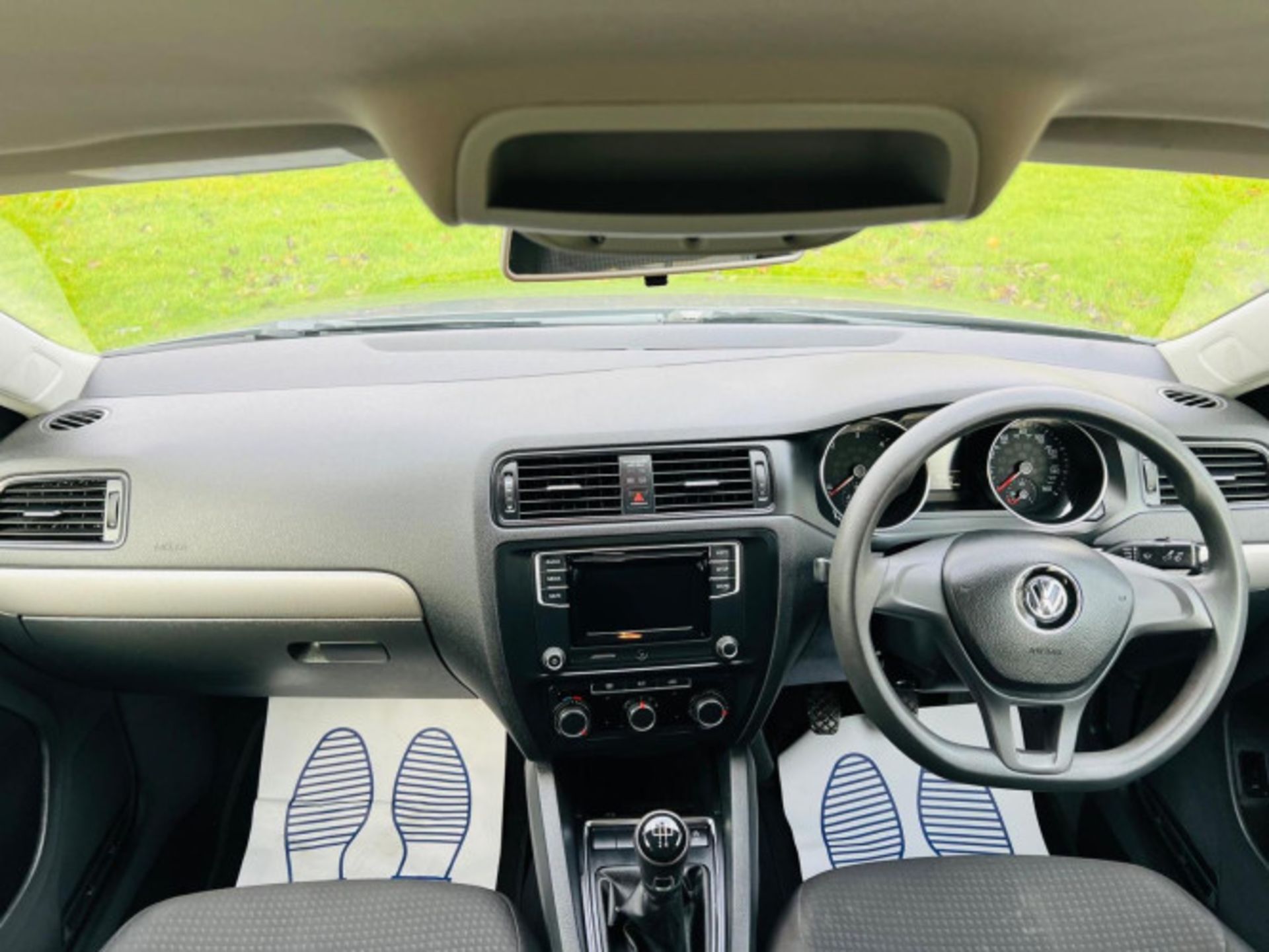 2016 VOLKSWAGEN JETTA 2.0 TDI BLUEMOTION TECH S >>--NO VAT ON HAMMER--<< - Image 18 of 25