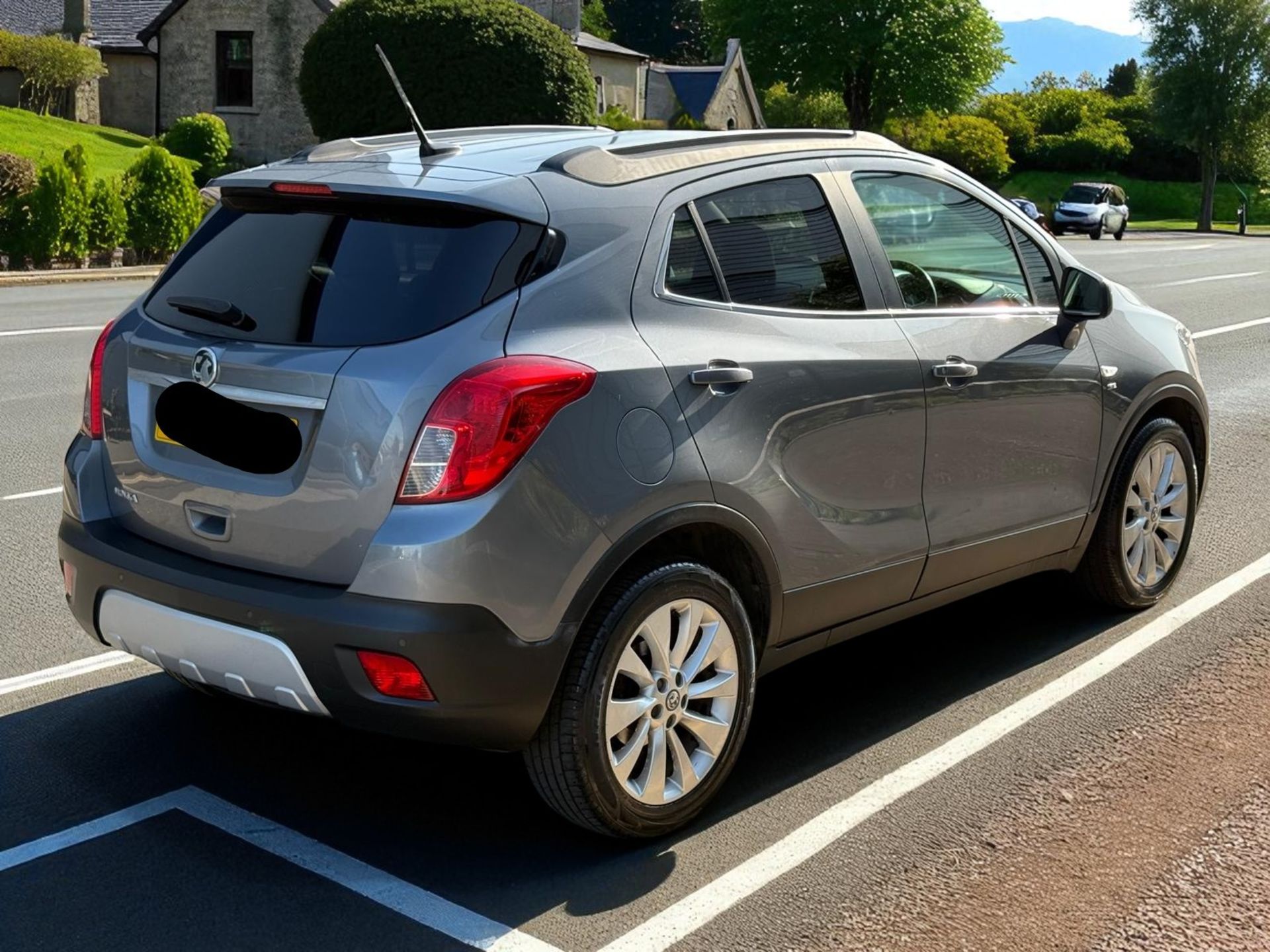 2015 VAUXHALL MOKKA SE 1.6 PETROL – 71K – LEATHER – PARKING SENSORS >>--NO VAT ON HAMMER--<< - Image 11 of 40