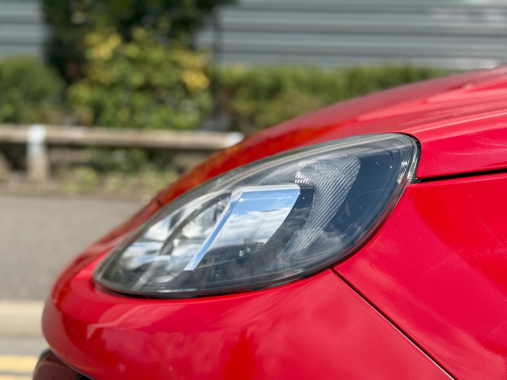 2015 VAUXHALL ADAM 1.2I JAM EURO 6 – 88K MILES – FSH >>--NO VAT ON HAMMER--<< - Image 24 of 35