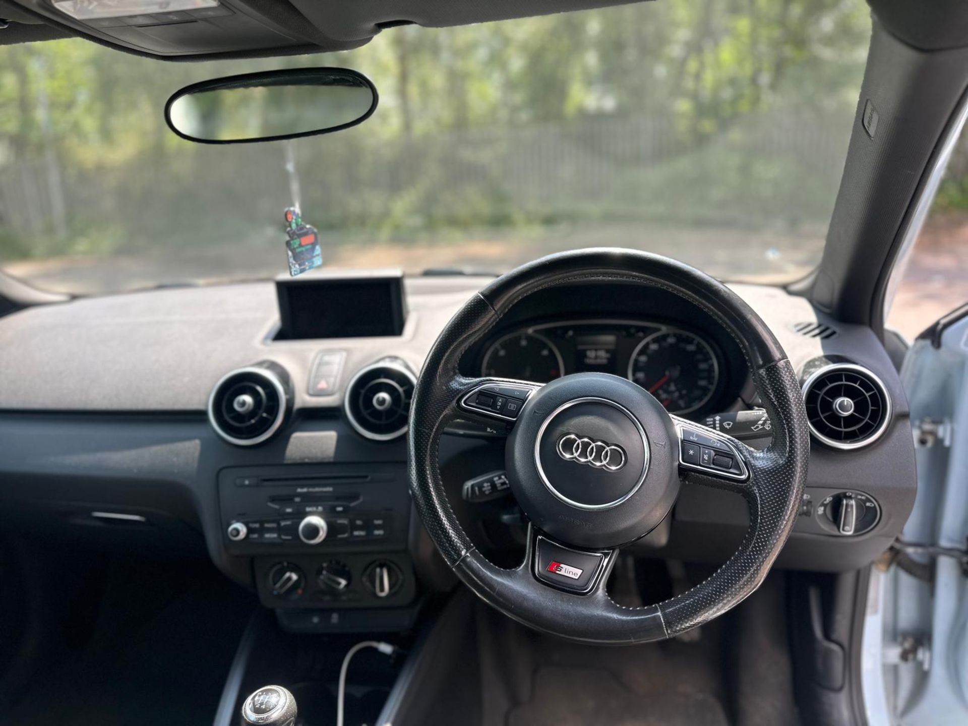 2010 AUDI A1 S LINE TDI – 1.6 DIESEL – MANUAL – 120K MILES >>--NO VAT ON HAMMER--<< - Image 13 of 19