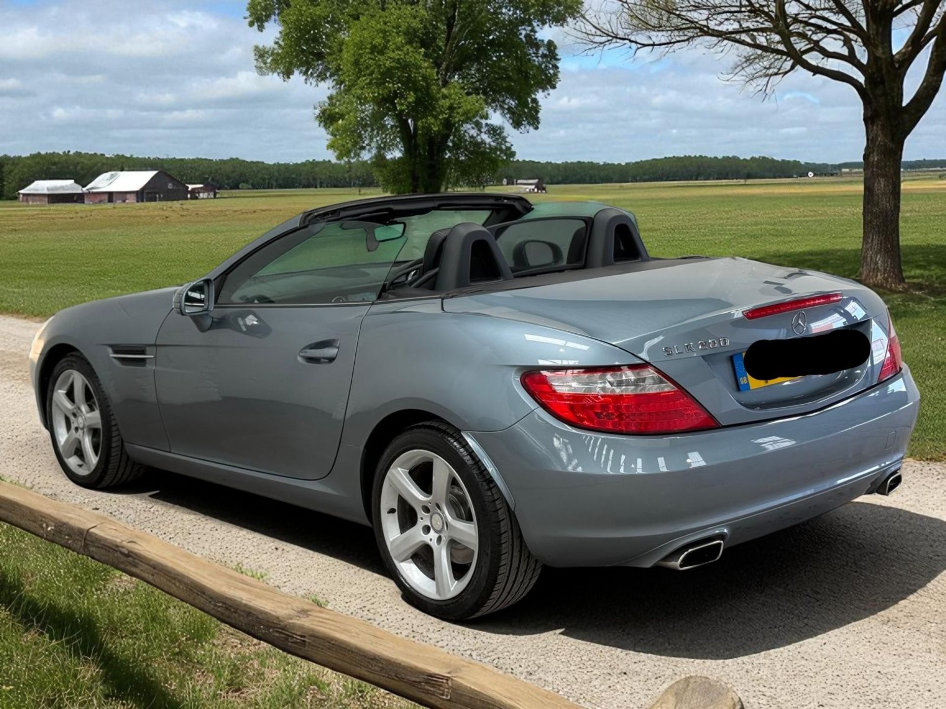 2012 MERCEDES-BENZ SLK200 BLUEEFFICIENCY AUTO – 1.8 PETROL– 147K MILES >>--NO VAT ON HAMMER--<< - Image 4 of 38