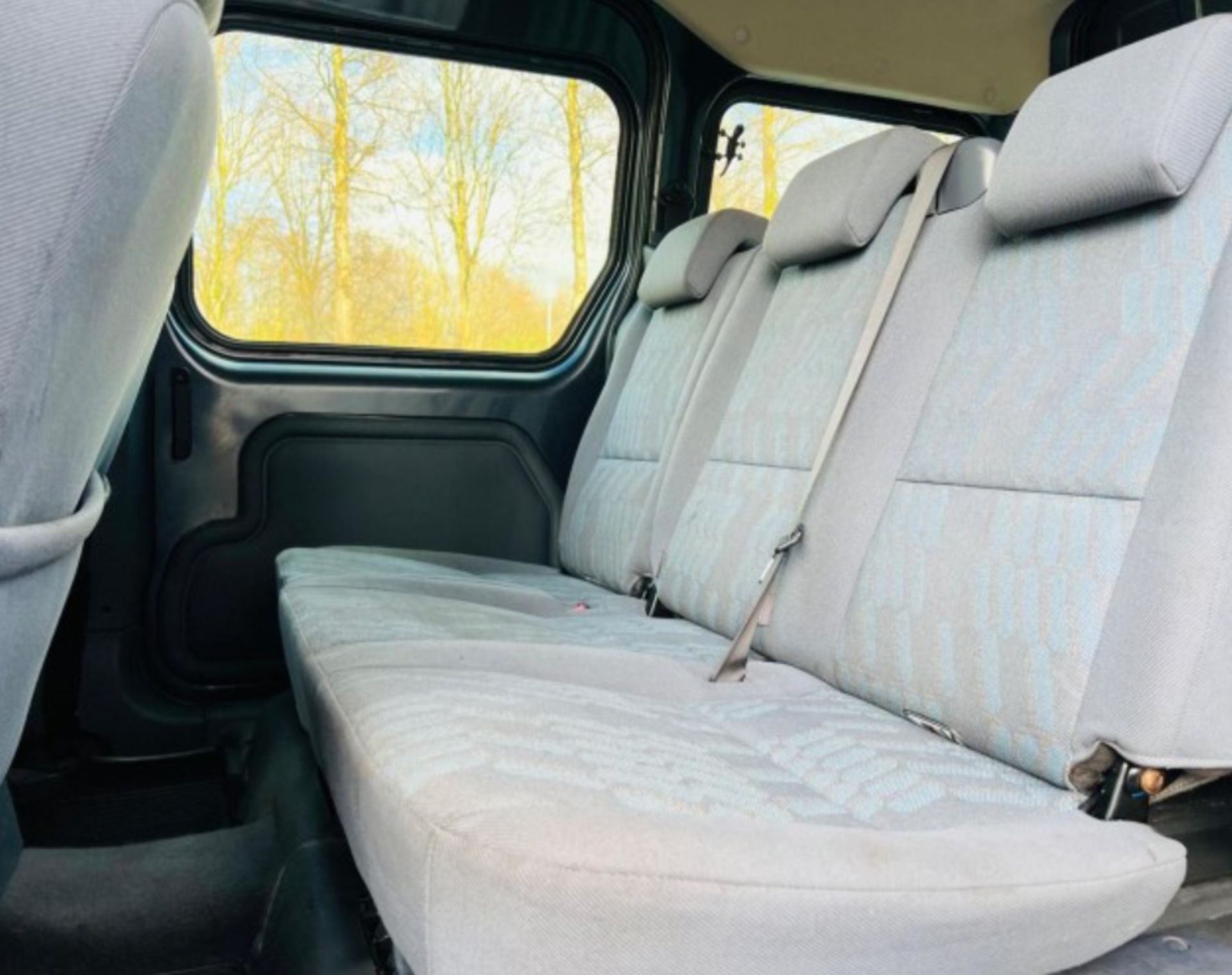 FORD TOURNEO CONNECT 1.8 TDCI T230 90 – 90K MILES >>--NO VAT ON HAMMER--<< - Image 17 of 27