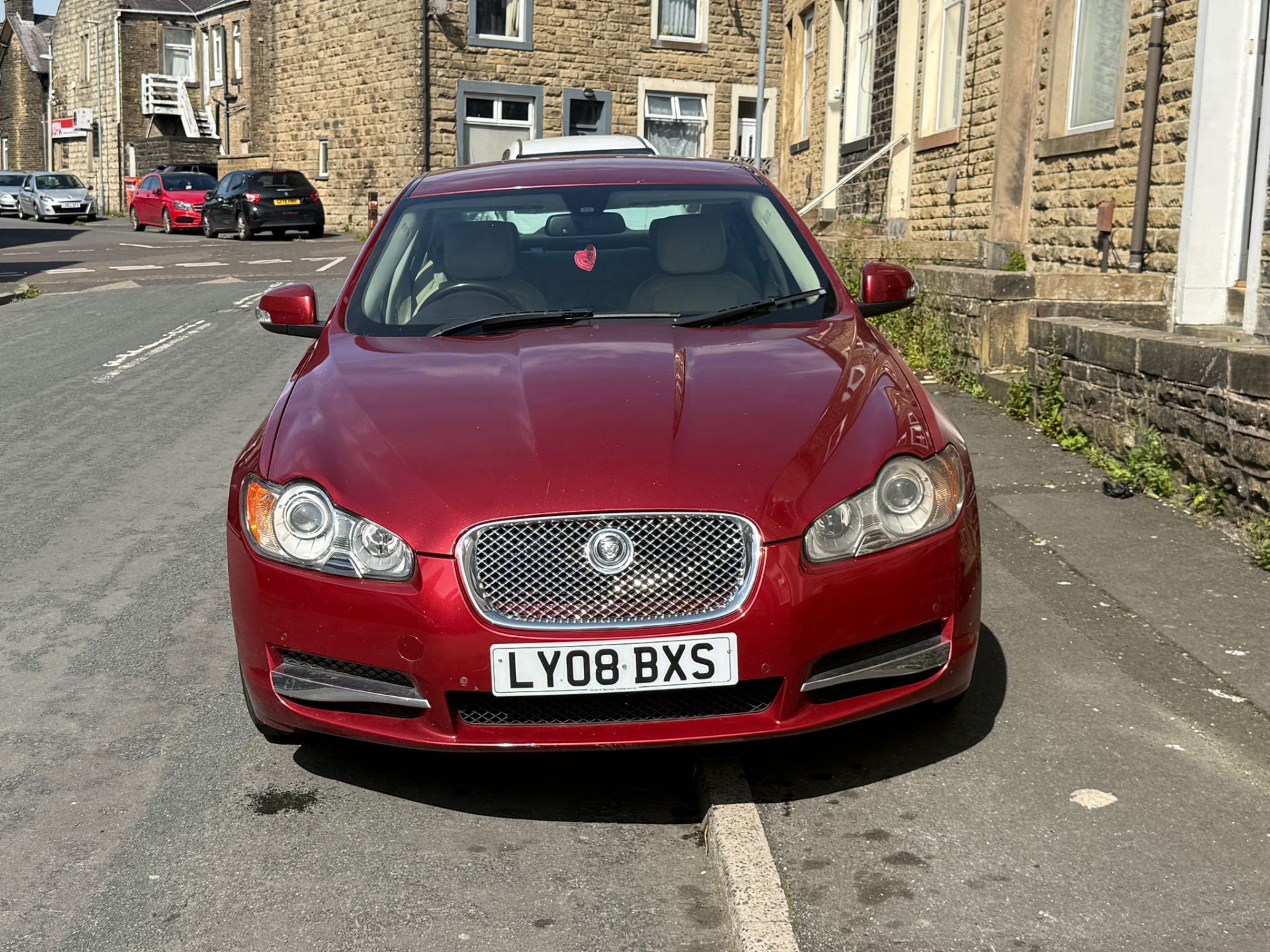 2008 JAGUAR XF LUXURY D V6 AUTO – 2.7 DIESEL – AUTOMATIC – RED >>--NO VAT ON HAMMER--<< - Image 2 of 16
