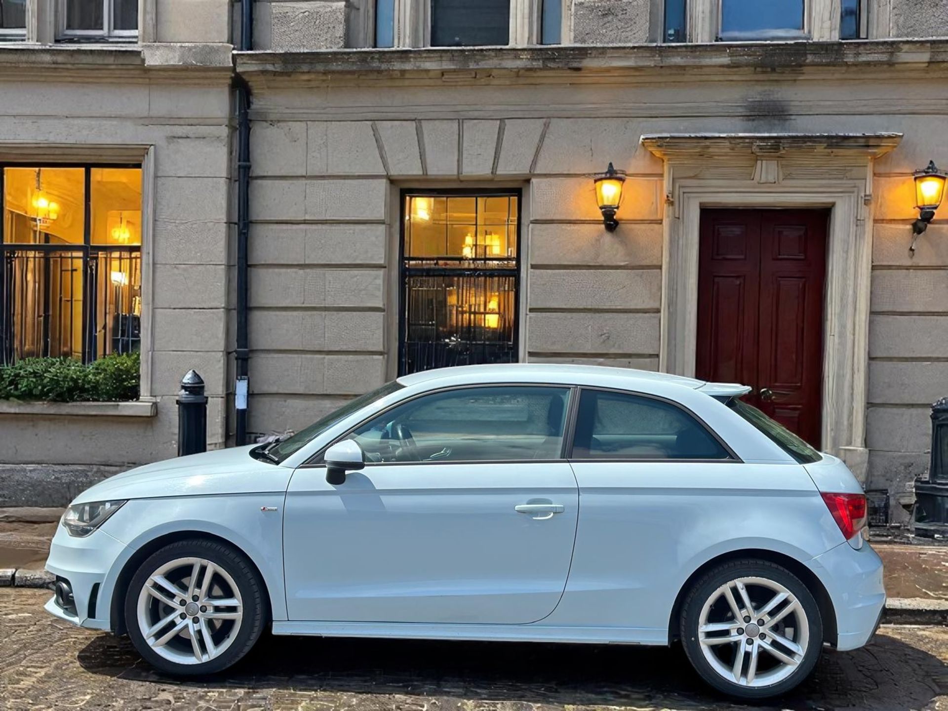 2010 AUDI A1 S LINE TDI – 1.6 DIESEL – MANUAL – 120K MILES >>--NO VAT ON HAMMER--<< - Image 2 of 19